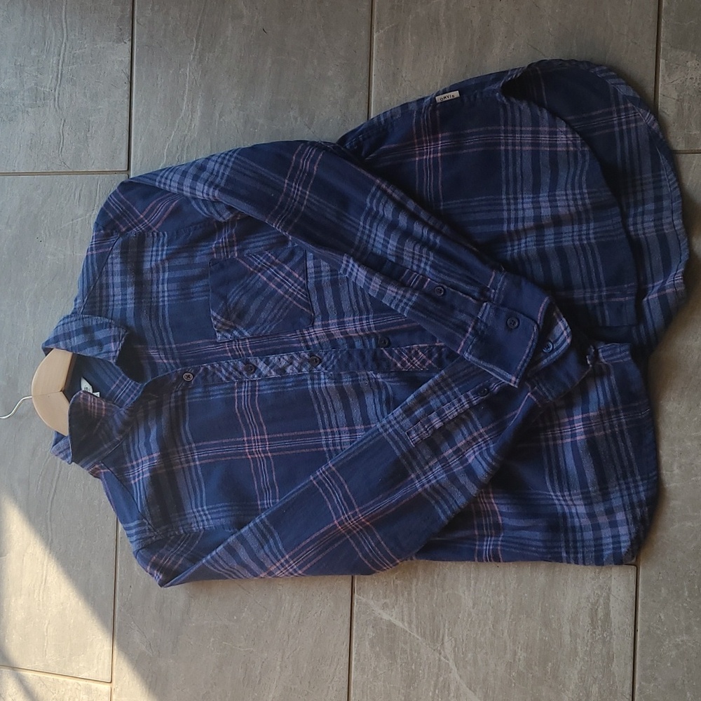 Women's Orvis shirt.  Size M